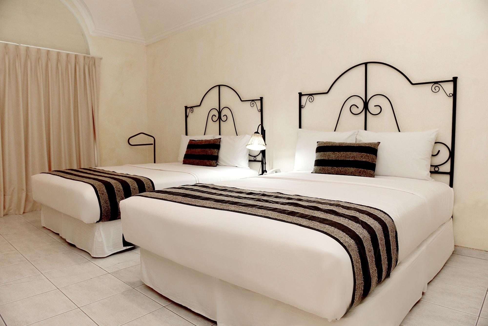 Buganvillas Hotel Suites Santa Cruz de La Sierra Exterior photo