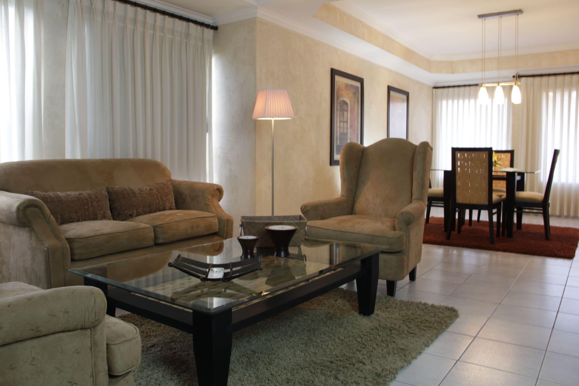Buganvillas Hotel Suites Santa Cruz de La Sierra Exterior photo