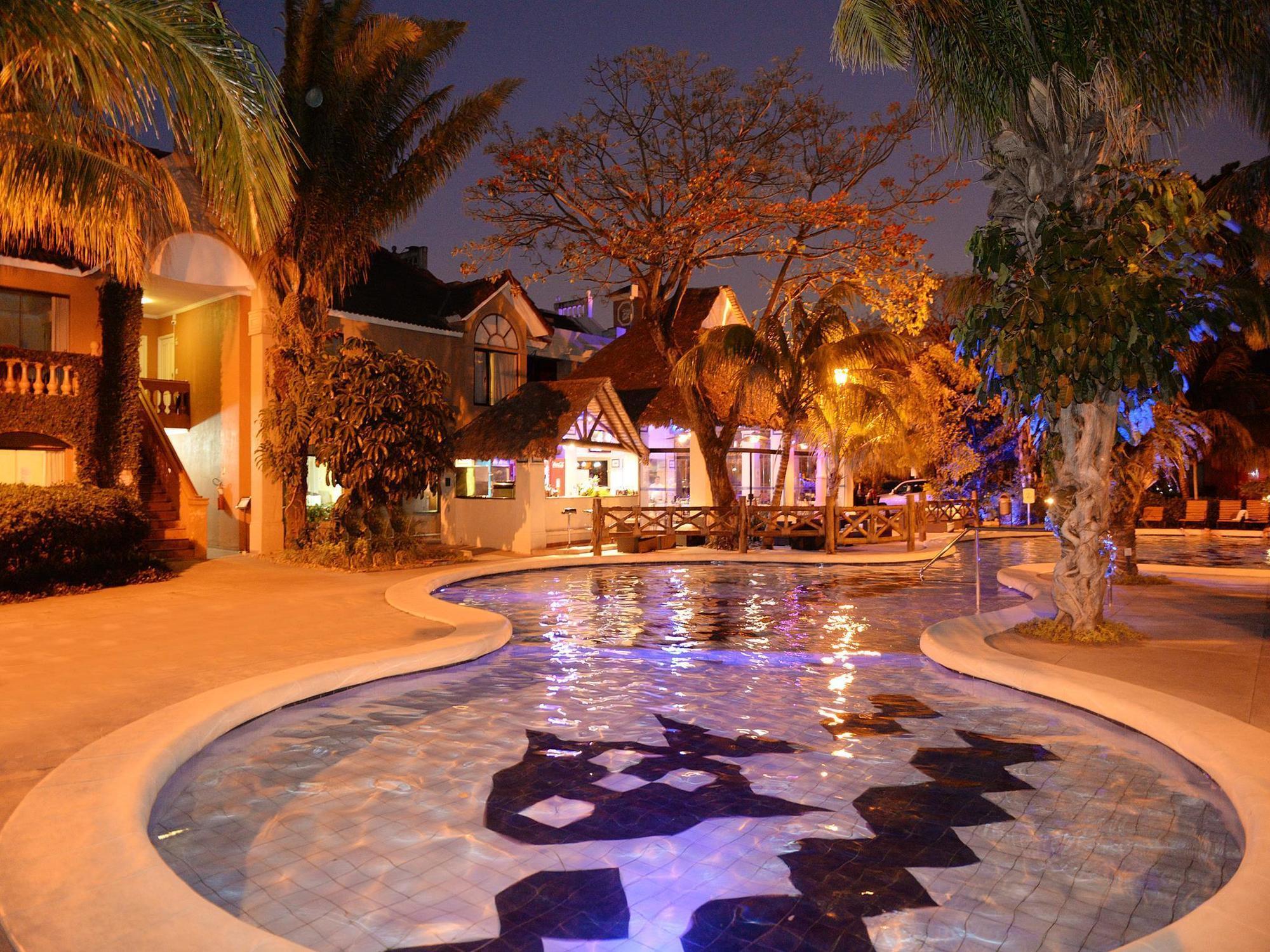 Buganvillas Hotel Suites Santa Cruz de La Sierra Exterior photo